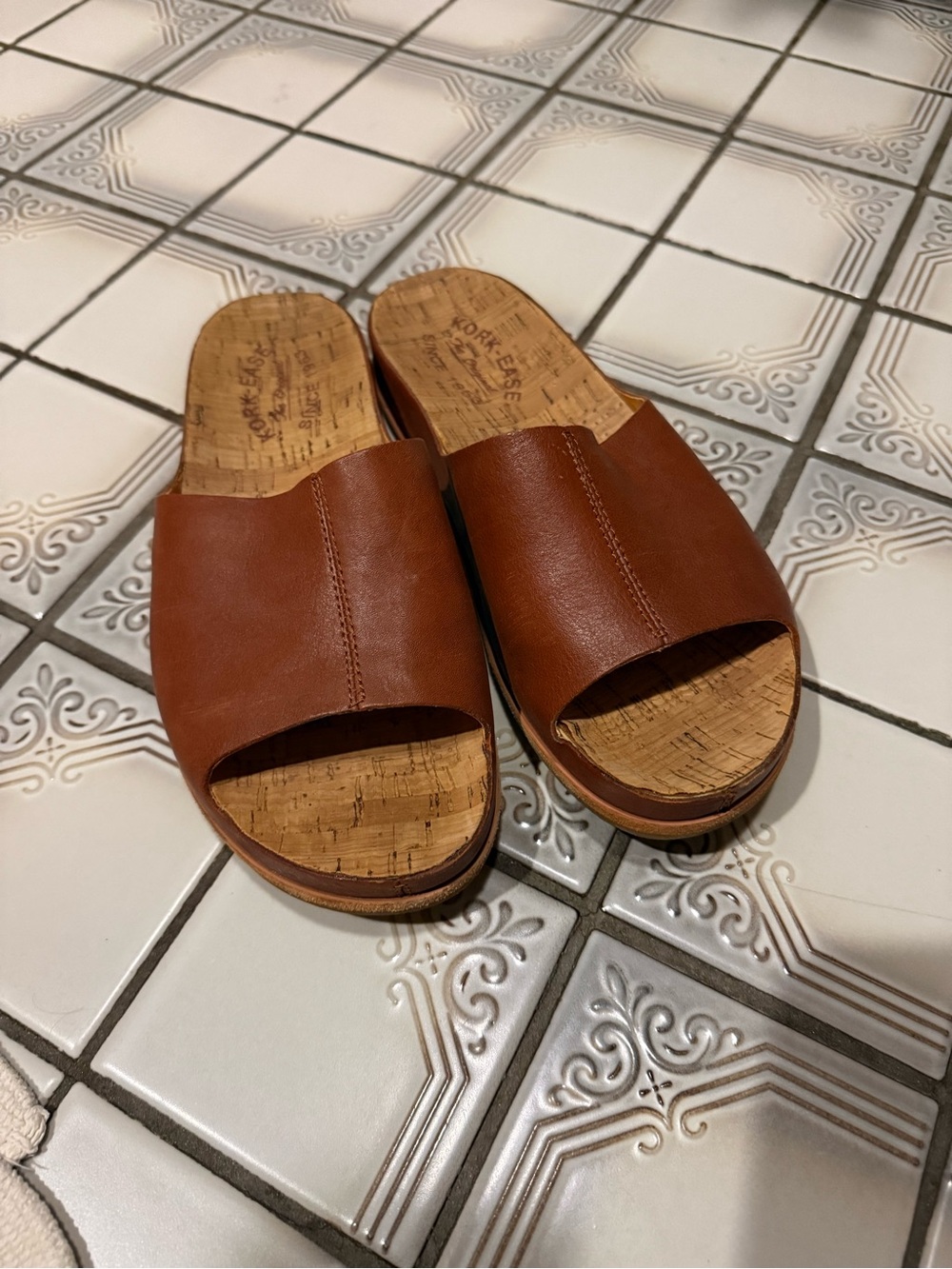 Cognac Leather Slide Sandals - Women
